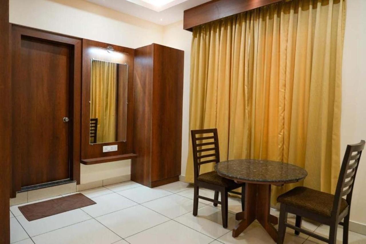 Sri Krishna Inn - Kempegowda Airport Bangalore Devanahalli Екстериор снимка