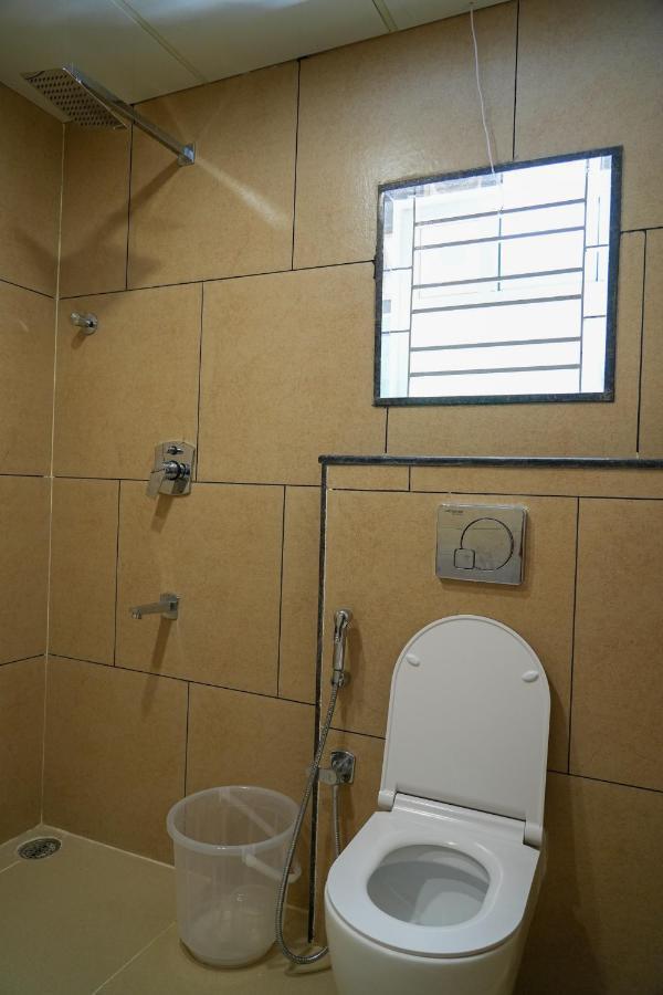 Sri Krishna Inn - Kempegowda Airport Bangalore Devanahalli Екстериор снимка