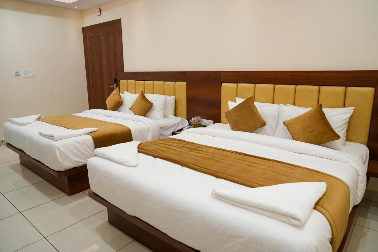 Sri Krishna Inn - Kempegowda Airport Bangalore Devanahalli Екстериор снимка